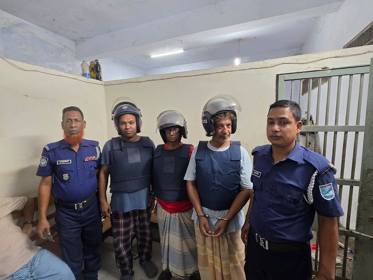 আইভীর আইনজীবীসহ তিনজনকে সন্ত্রাসবিরোধী আইনের মামলায় গ্রেপ্তার