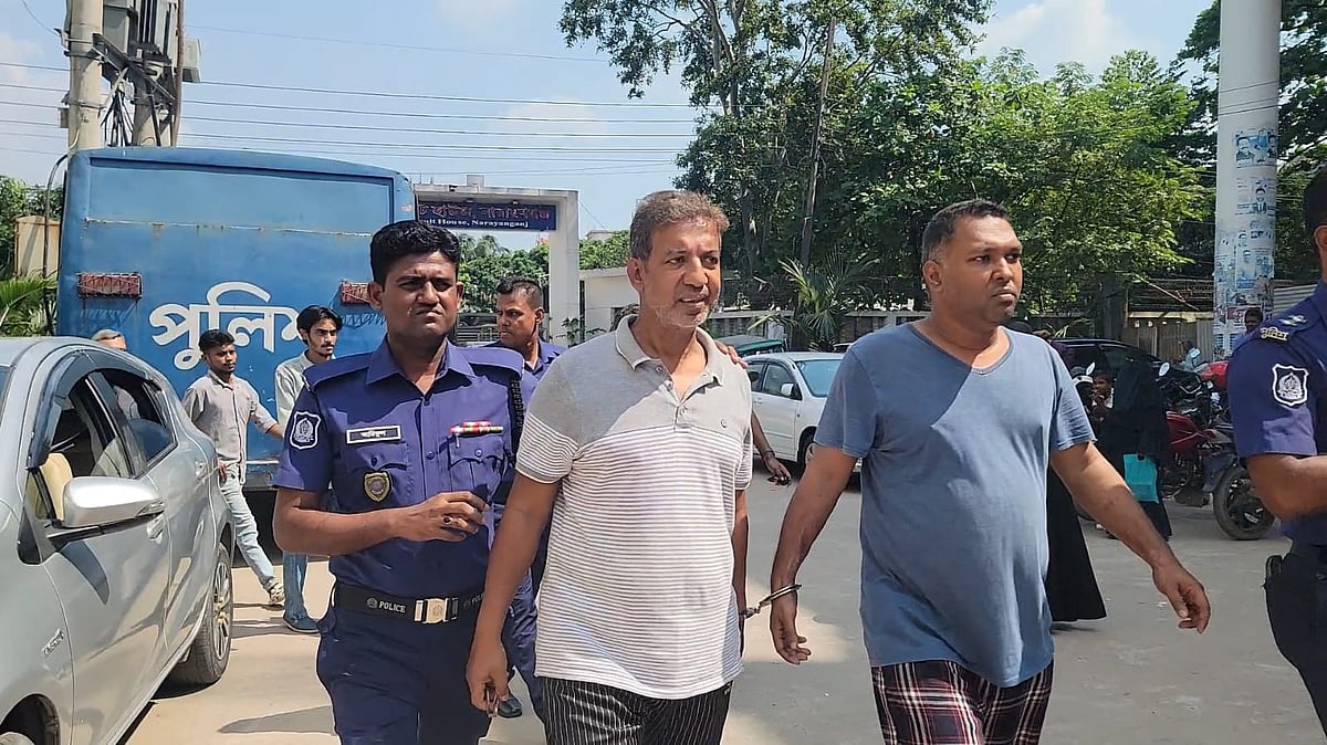 আইভীর দুই আইনজীবীকে কারাফটকে জিজ্ঞাসাবাদের নির্দেশ, অন্যজন এক দিনের রিমান্ডে