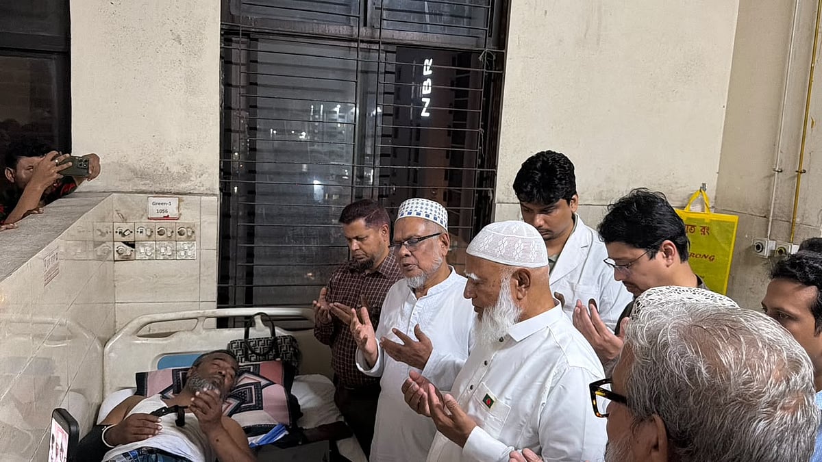 নেতা-কর্মীদের বাড়িঘরে হামলা, লুটপাটে জড়িতদের তালিকা জামায়াতের কাছে আছে: শফিকুর রহমান