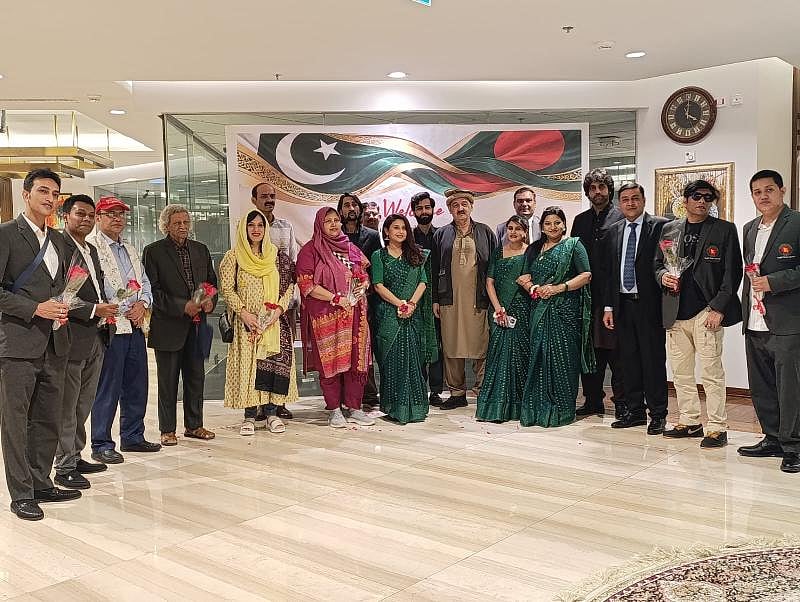 বাংলাদেশের সাংস্কৃতিক প্রতিনিধিদল ইসলামাবাদে