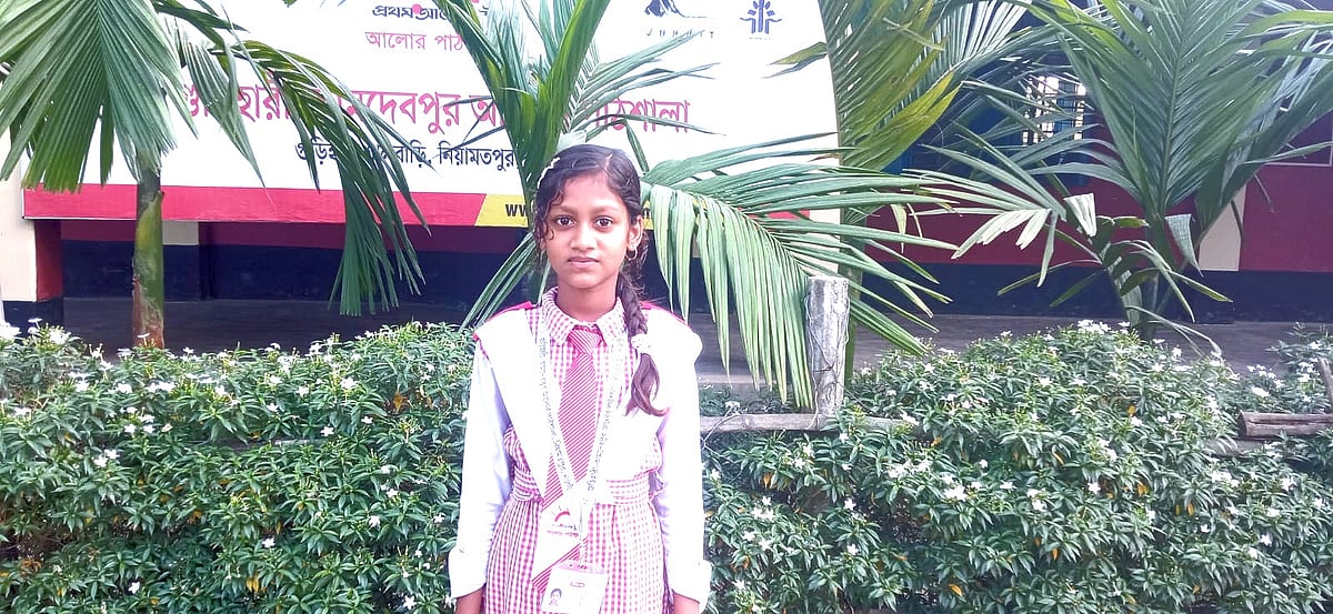 বড় হয়ে ডাক্তার হতে চায় আনিসা