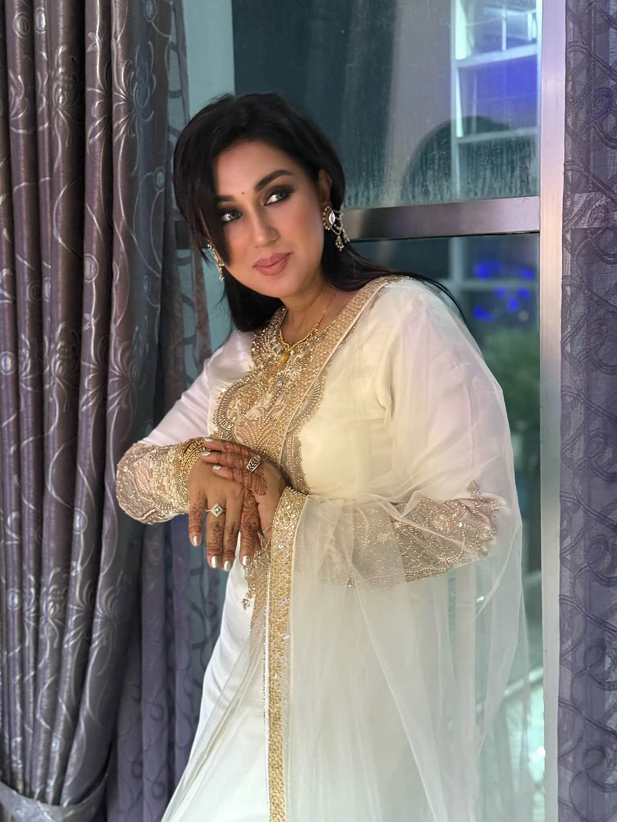 তমা মির্জার মুক্তির স্বাদ, অপু বিশ্বাসের বাস্তবতা