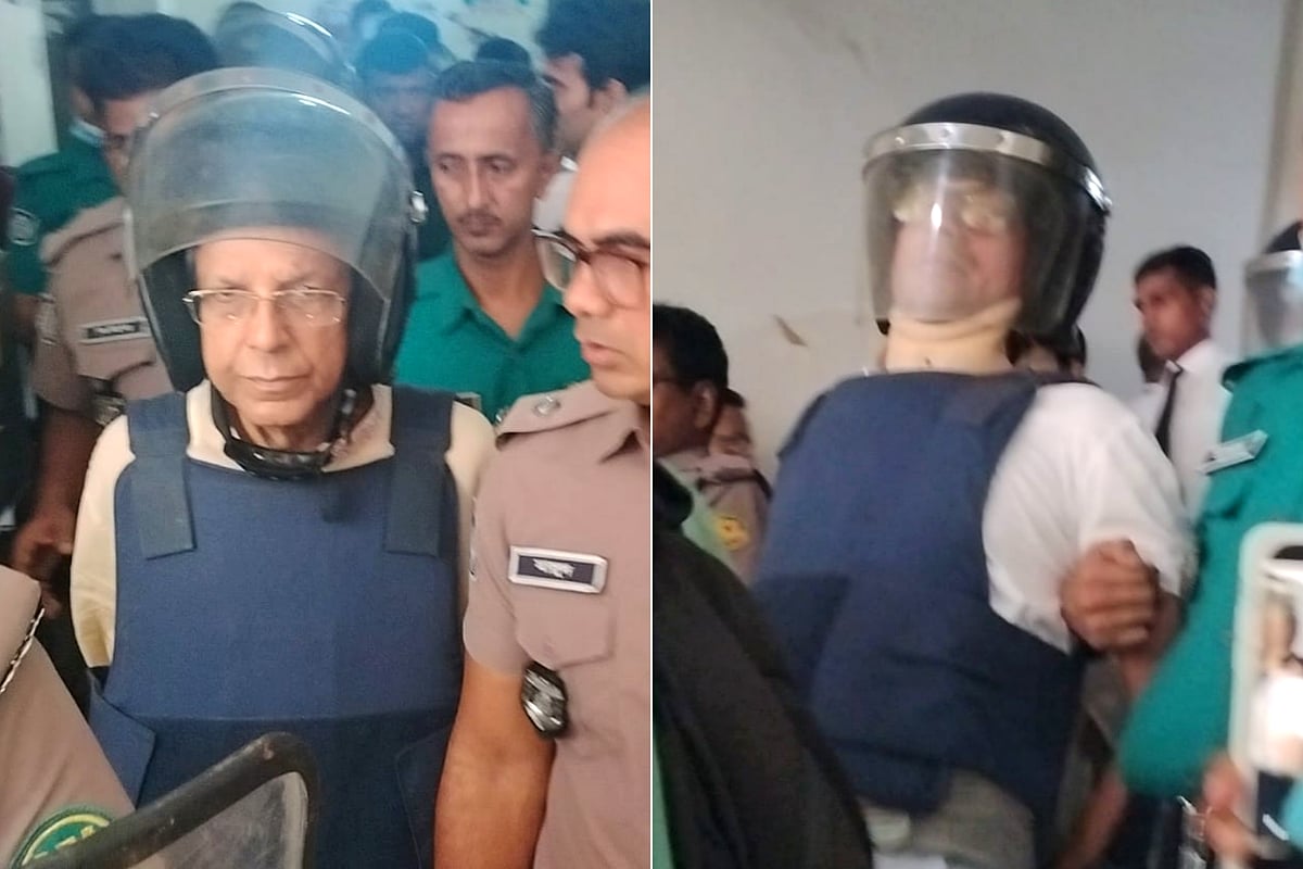 কাঠগড়ায় মুখে হাত দিয়ে দাঁড়িয়ে পলক, অন্য আসামির সঙ্গে গল্প করছিলেন আনিসুল
