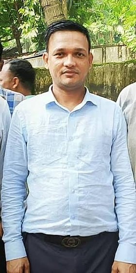 পুলিশ ধরতে পারেনি, আত্মসমর্পণ করে কারাগারে গেলেন ‘কিশোর গ্যাং নেতা’ ওয়াকিল