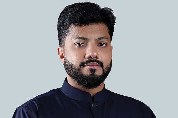 ইশরাক হোসেন  