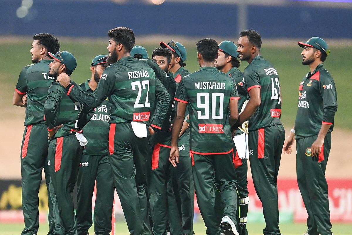 জিম্বাবুয়ের বিপক্ষে হারের পর এবার বাংলাদেশকে করা হলো জরিমানাও