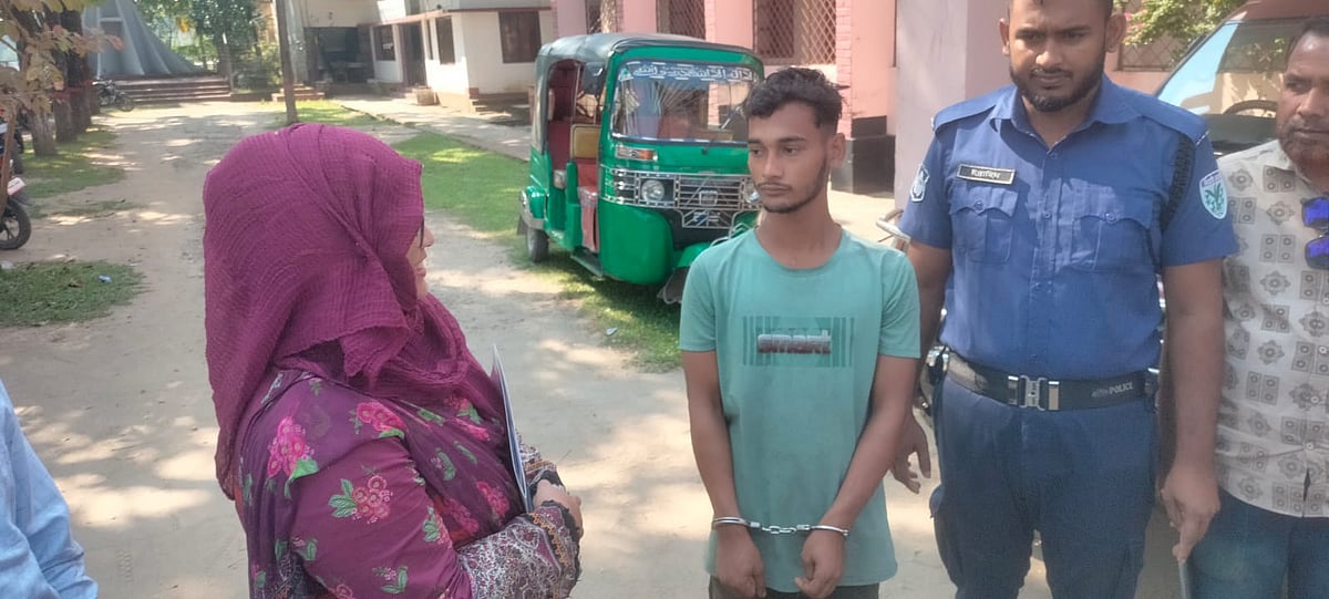মাদকাসক্ত ছেলেকে পুলিশে দিলেন বাবা, ৩ মাসের কারাদণ্ড
