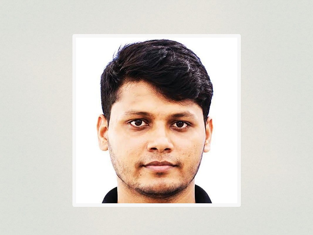 হাত–পা বেঁধে আটকে রাখা হয় একটি ঘরে, খেতে দেওয়া হয় কলা–পাউরুটি