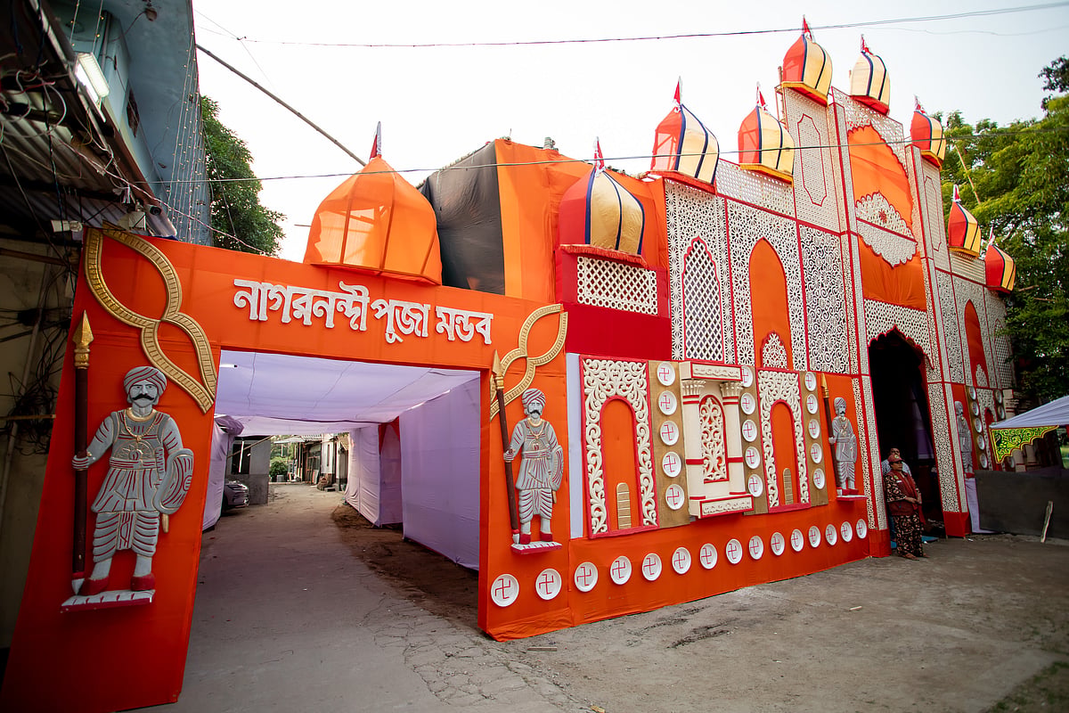 ঘোষবাড়ির মণ্ডপে সম্প্রীতির বাংলাদেশ