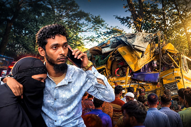 চালক গল্প করছিলেন, বাস চালাচ্ছিলেন সুপারভাইজার