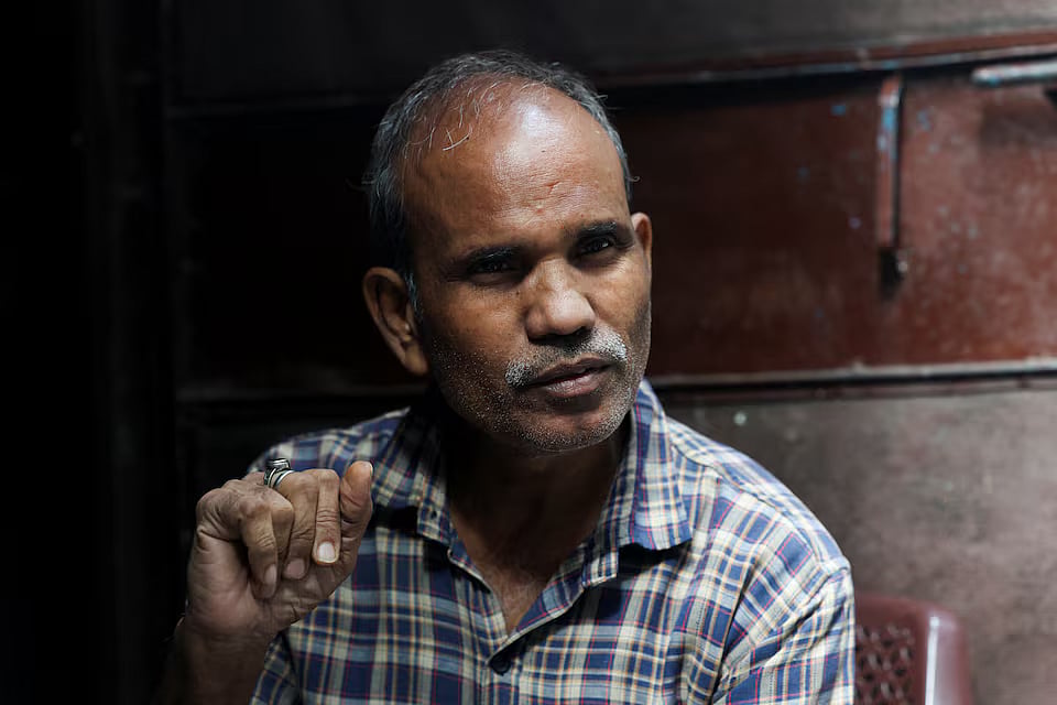 ভোটার তালিকায় ‘মৃত’ তিনি, নাম ফেরাতে লড়ছেন কামতা প্রসাদ