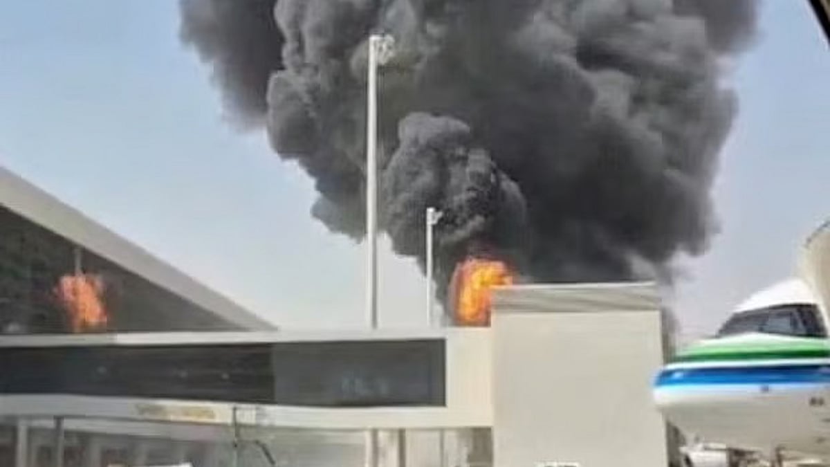 দাম্মাম বিমানবন্দরে হামলায় আহত ২ বাংলাদেশি