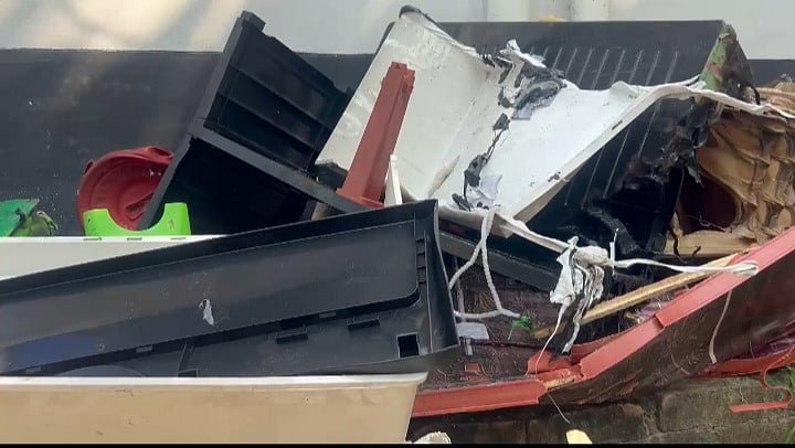 চুলা জ্বালাতেই ছড়িয়ে পড়ে আগুন, দগ্ধ স্বামী-স্ত্রীর মৃত্যু, আইসিইউতে মেয়ে