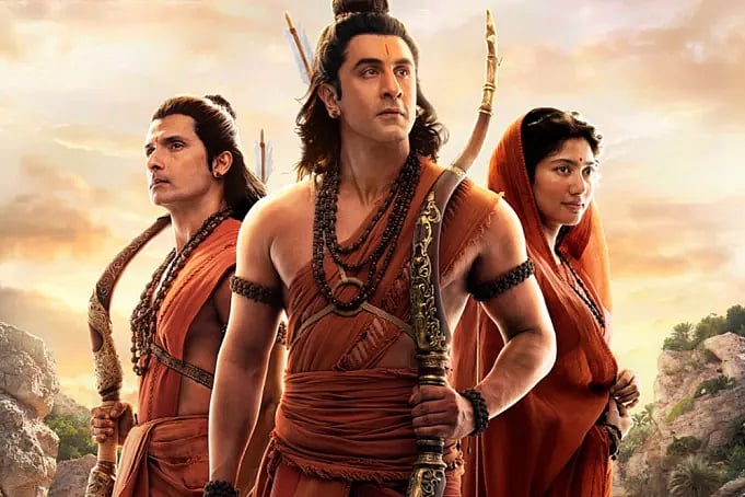 অগ্রিম বুকিং ১০ কোটি, আসল বিক্রির অঙ্ক কত