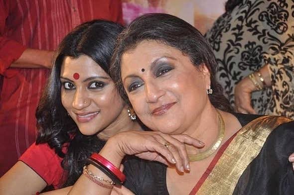 কঙ্কনা সেনশর্মা ও অপর্ণা সেন। ফেসবুক থেকে