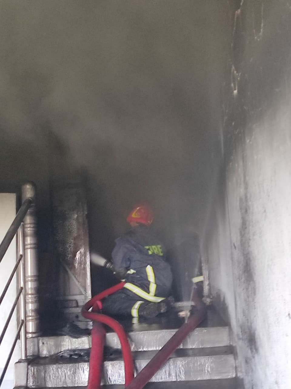 কেরানীগঞ্জে প্লাস্টিক কারখানায় আগুন নিয়ন্ত্রণে, এক ব্যক্তির লাশ উদ্ধার