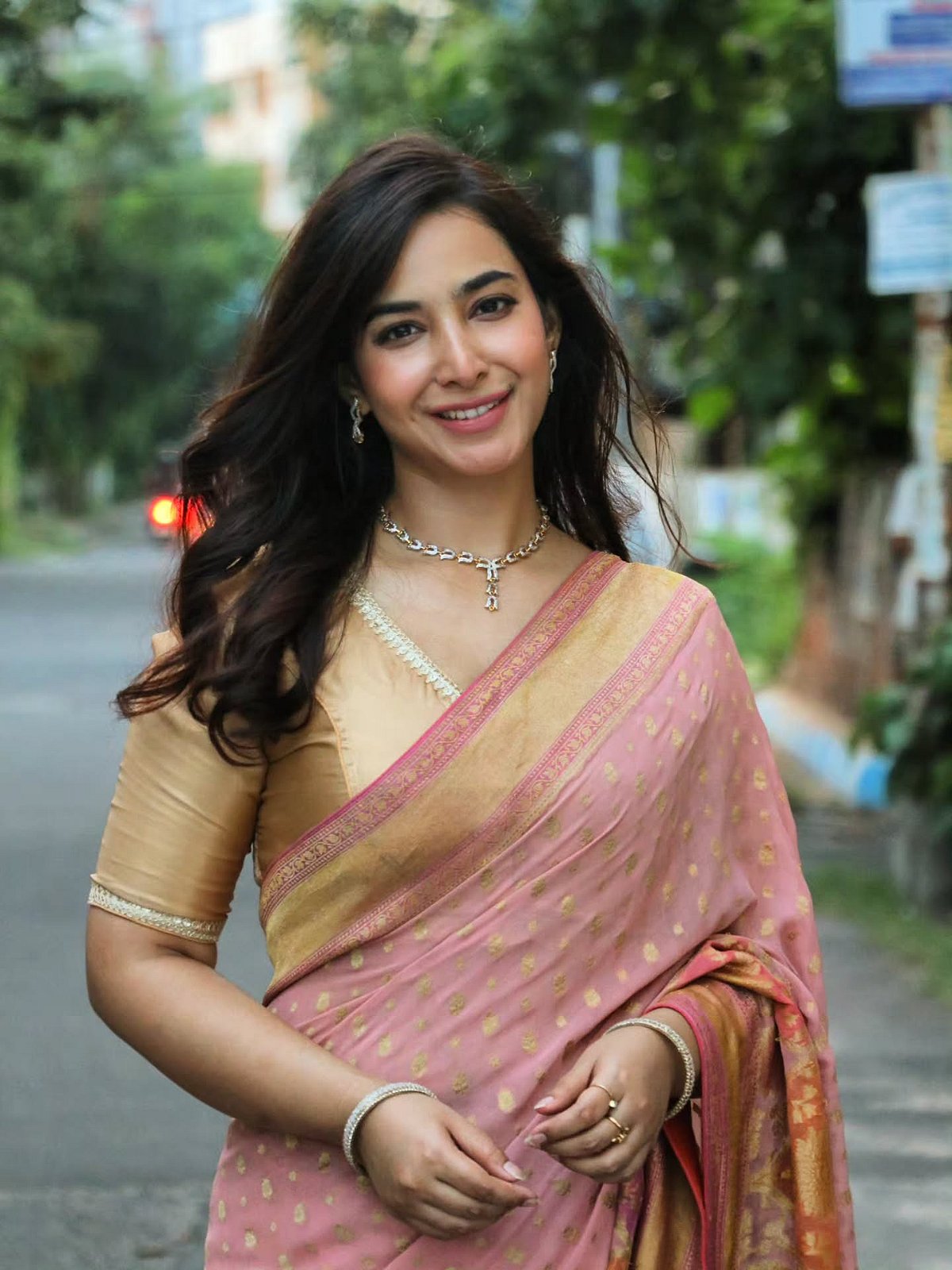 ‘মন ফাগুন’ ধারাবাহিকের অভিনেত্রী সৃজলাকে নিয়ে বিগ বসে তুলকালাম