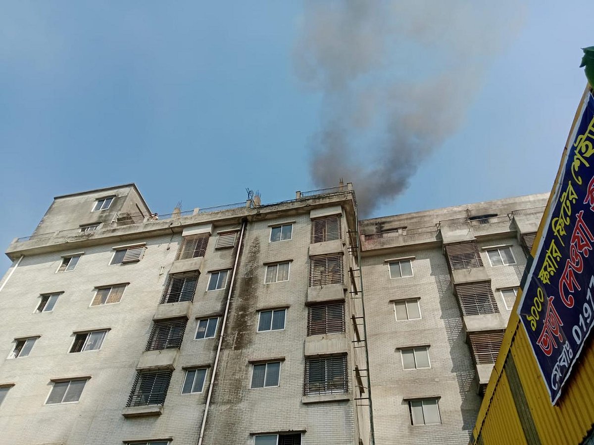 কেরানীগঞ্জে প্লাস্টিকের খেলনা তৈরির কারখানায় আগুনে শ্রমিক নিহত, দগ্ধ ২