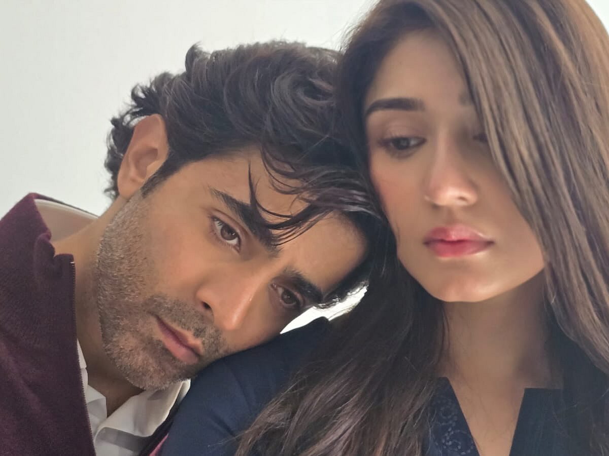 অভিনয়ের পাশাপাশি পরিচালনা ও প্রযোজনায়ও নাম লিখিয়েছেন শেহেরিয়ার। ‘দার-এ-নিজাত’ ধারাবাহিকটি মূলত শেহেরিয়ারের প্রযোজনা প্রতিষ্ঠান থেকেই তৈরি হয়েছে