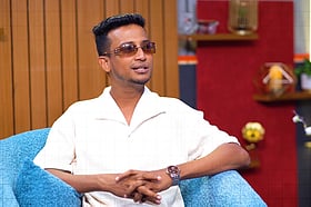 যে কারণে অপমানিত হয়েছিলেন তাসরিফ খান?