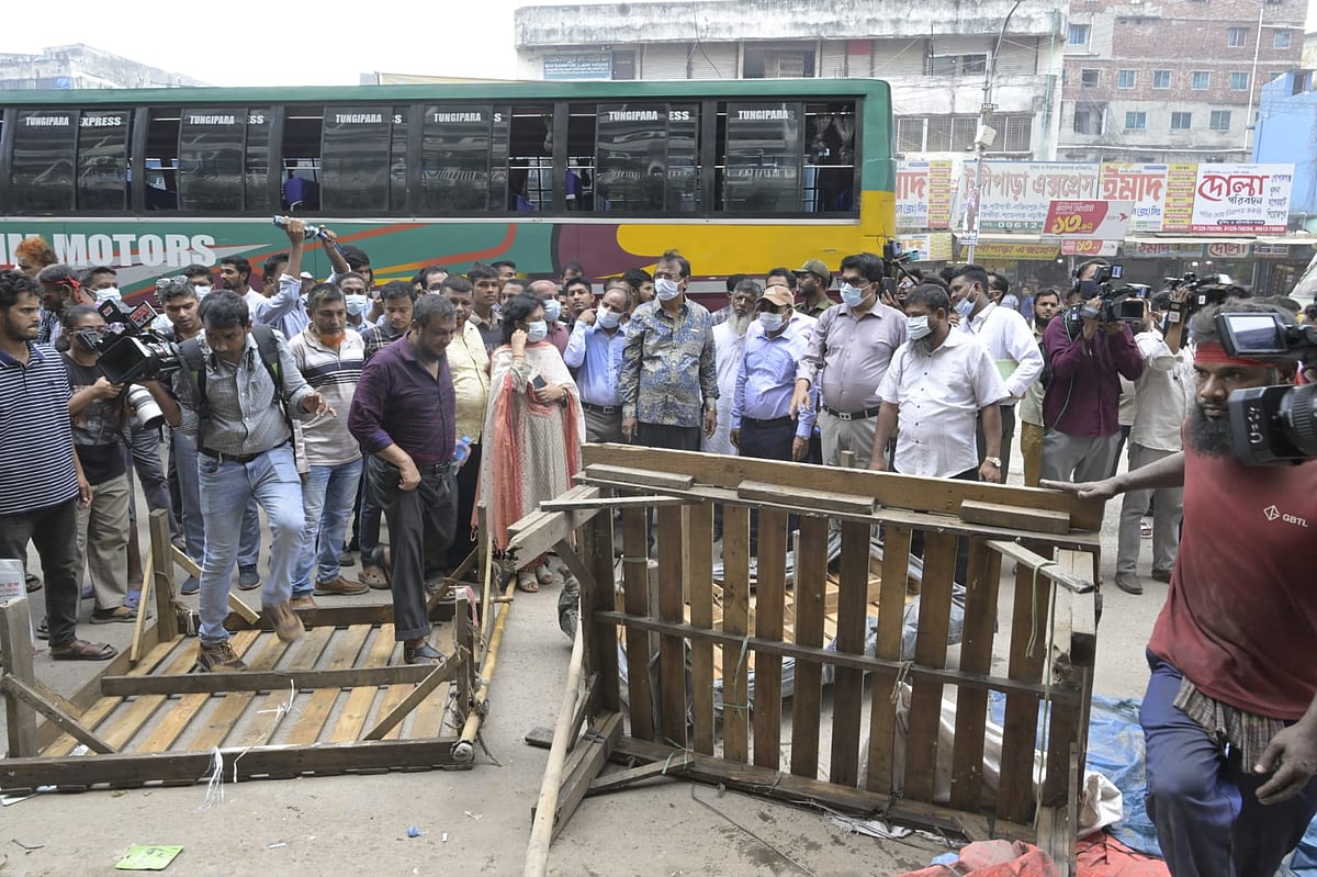 গুলিস্তান–সদরঘাট সড়ক হকারমুক্ত রাখার ঘোষণা, বসলে গ্রেপ্তারের হুঁশিয়ারি