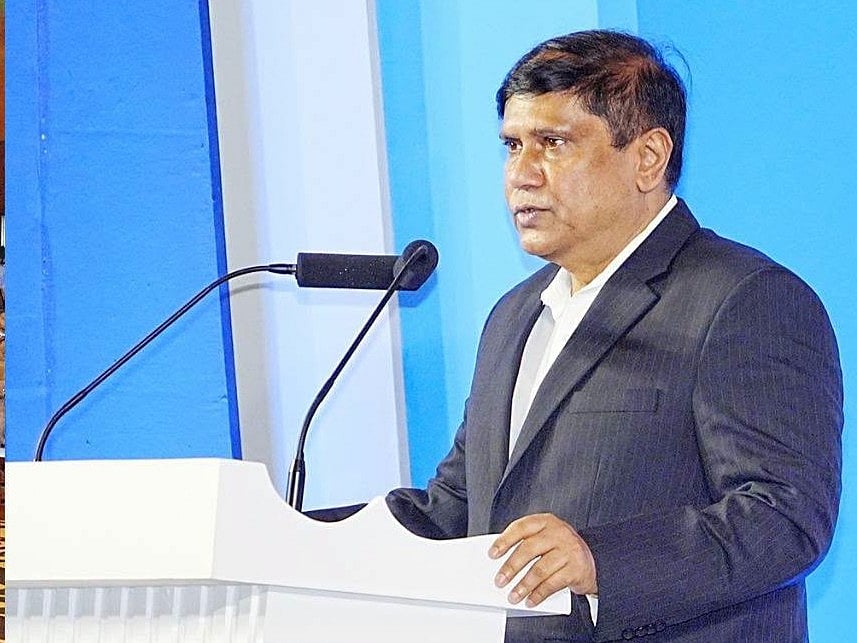 অষ্টম আন্তর্জাতিক ফ্লাইট সেফটি সেমিনার-২০২৬ (আইএফএসএস-২০২৬)-এর সমাপনী অনুষ্ঠানে প্রধান অতিথির বক্তব্য দেন প্রধানমন্ত্রীর প্রতিরক্ষা উপদেষ্টা ব্রিগেডিয়ার জেনারেল (অব.) এ কে এম শামছুল ইসলাম
