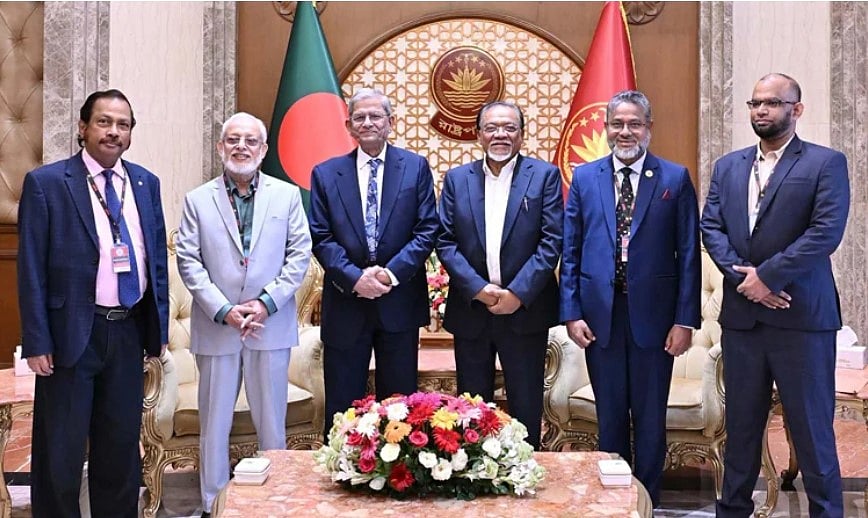 বিশ্ববিদ্যালয়গুলোকে দক্ষ জনশক্তি তৈরিতে গুরুত্ব দিতে হবে: রাষ্ট্রপতি