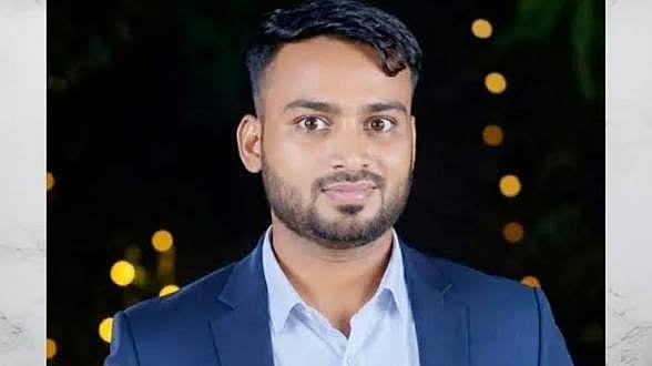 ‘নেতার পক্ষ ছেড়েছিল, সেই শোধ নিতে ছেলের প্রাণটাই কেড়ে নিল’