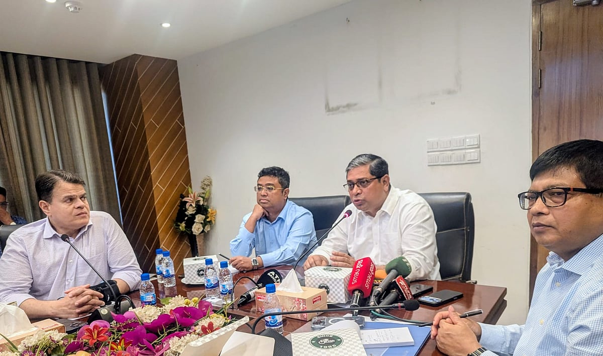 দুই মাসের মধ্যে অগ্রগতি না হলে ওয়াসার প্রকল্প পরিচালক ও কর্মকর্তাদের সরিয়ে দেওয়ার হুঁশিয়ারি