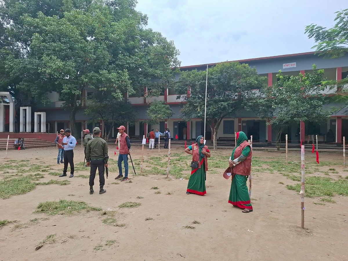 ঠাকুরগাঁও-১ আসনের উপনির্বাচনে ভোটগ্রহণ শুরু