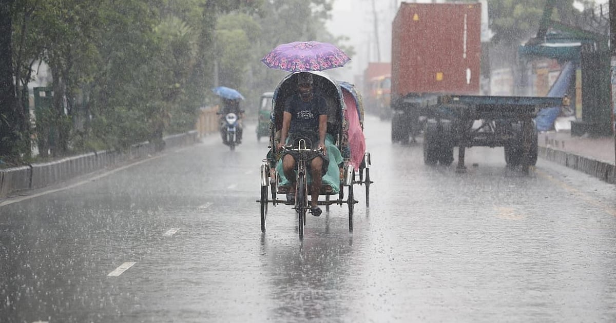 Dhaka verzeichnet über Nacht 50 mm Niederschlag, heute wahrscheinlich mehr ...