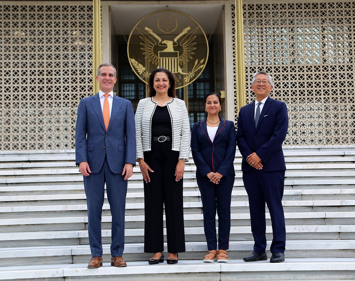 Twitter handle Uzra Zeya