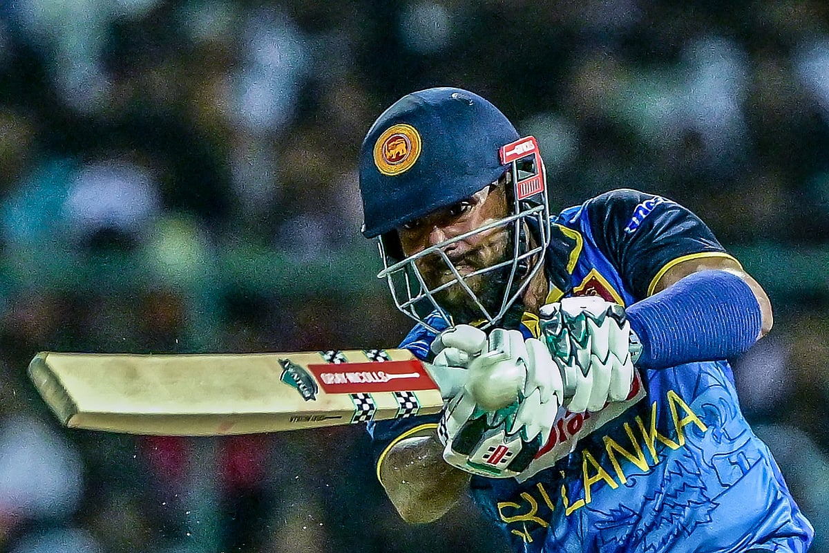 Sri Lanka beat Bangladesh by 7 wickets