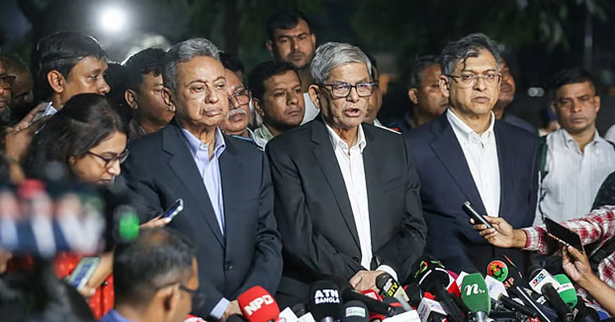 Assume role of caretaker govt, remove ‘party-affiliated’ advisers