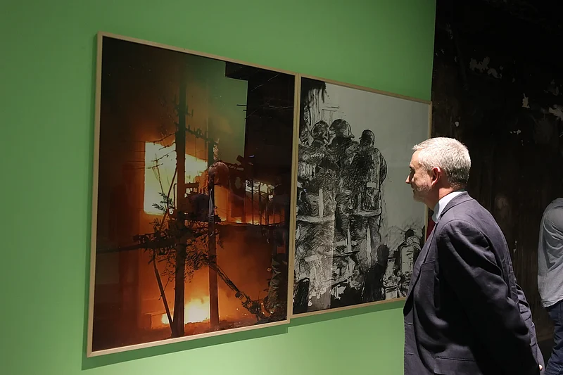 The European Union ambassador Michael Miller is visiting the exhibition.