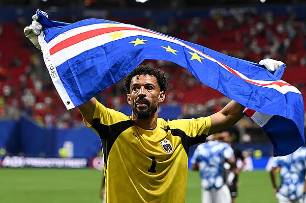 Will Vozinha's dream of stopping Messi's penalty come true tonight?