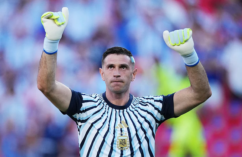 Soccer Football - FIFA World Cup 2026 - Quarter Final - Argentina v Switzerland - Kansas City Stadium, Kansas City, Missouri, U.S. - July 11, 2026
Argentina's Emiliano Martinez before the match IMAGN IMAGES via Reuters/Denny Medley