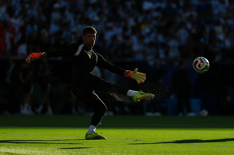Soccer Football - FIFA World Cup 2026 - Quarter Final - Argentina v Switzerland - Kansas City Stadium, Kansas City, Missouri, U.S. - July 11, 2026
Switzerland's Gregor Kobel during the warm up before the match IMAGN IMAGES via Reuters/Jay Biggerstaff