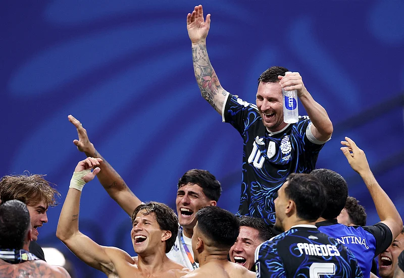 Soccer Football - FIFA World Cup 2026 - Semi Final - England v Argentina - Atlanta Stadium, Atlanta, Georgia, U.S. - July 15, 2026
Argentina's Lionel Messi celebrates with teammates after the match IMAGN IMAGES via Reuters/Brett Davis