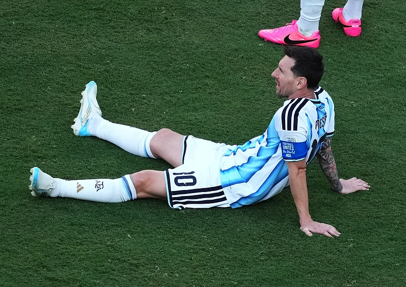 Football - FIFA World Cup 2026 - Final - Spain v Argentina - New York/New Jersey Stadium, East Rutherford, New Jersey, U.S. - July 19, 2026
Argentina's Lionel Messi looks dejected after losing the World Cup final