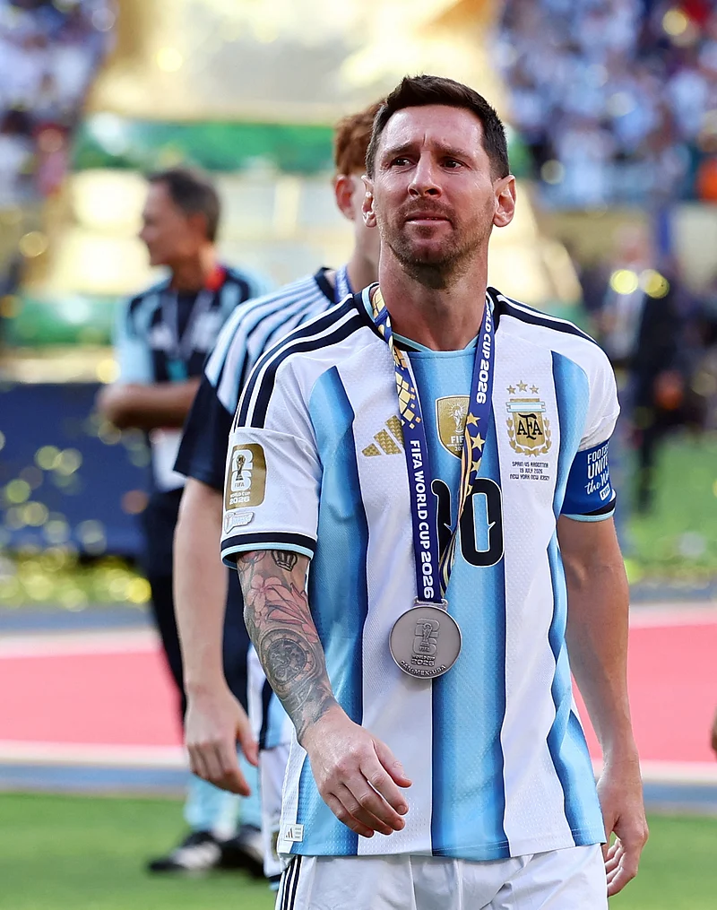 Soccer Football - FIFA World Cup 2026 - Final - Spain v Argentina - New York/New Jersey Stadium, East Rutherford, New Jersey, U.S. - July 19, 2026
Argentina's Lionel Messi with the runners-up medal as he looks dejected after the match IMAGN IMAGES via Reuters/Vincent Carchietta