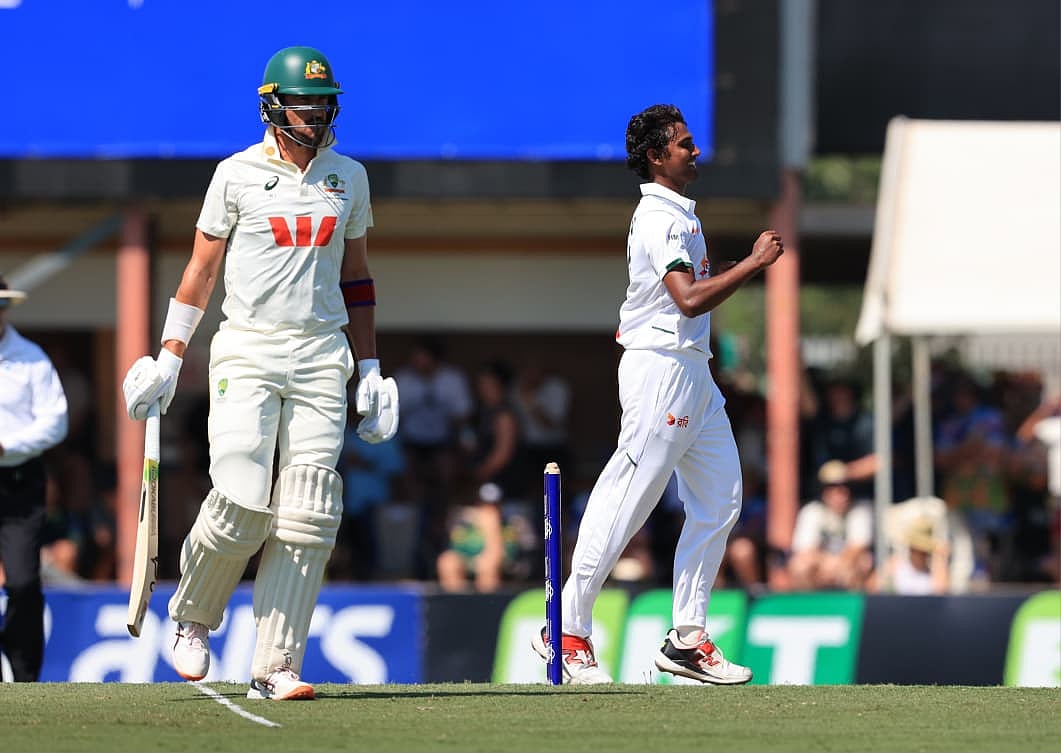 Hasan bringt Bangladesch in Führung, Australien kämpft mit 183-8