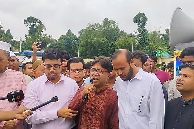 'May no one else have to lose a child like I did,' says father at Janaza - Prothom Alo English