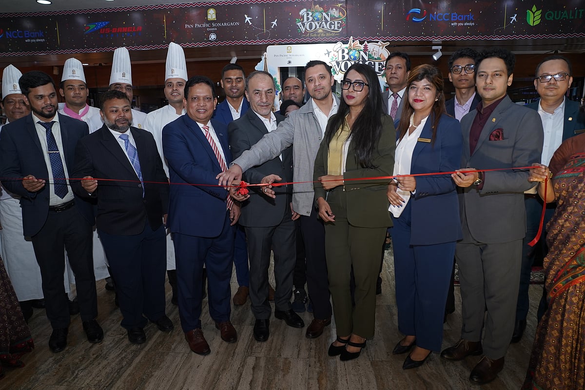 Pan Pacific Sonargaon hosts ‘BON VOYAGE’ buffet to celebrate World Tourism Day - Prothom Alo English