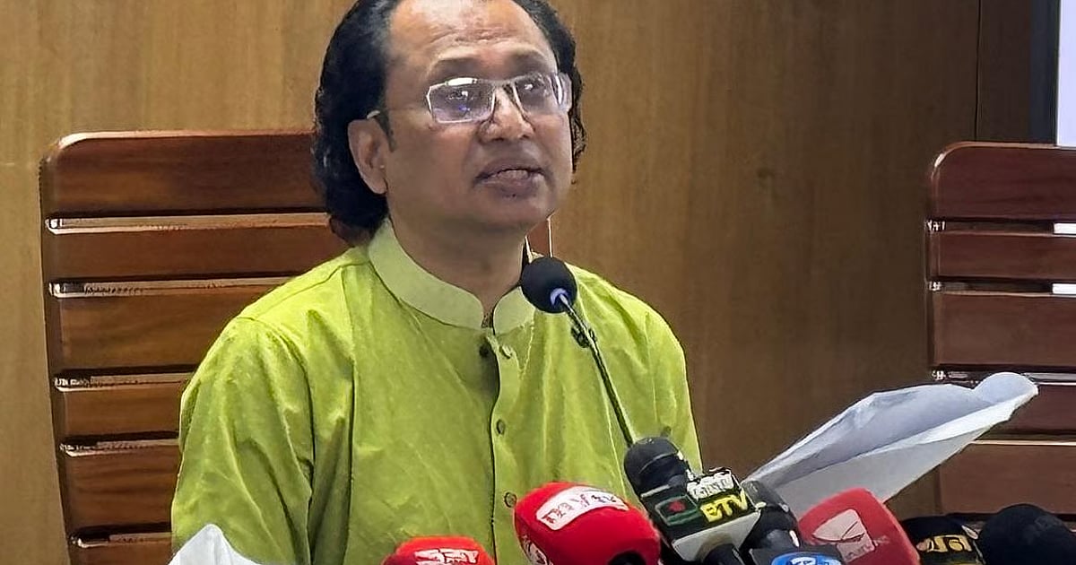 Govt cannot be plunged into crisis by detonating a few crude bombs or alighting buses: PM’s Adviser - Prothom Alo English