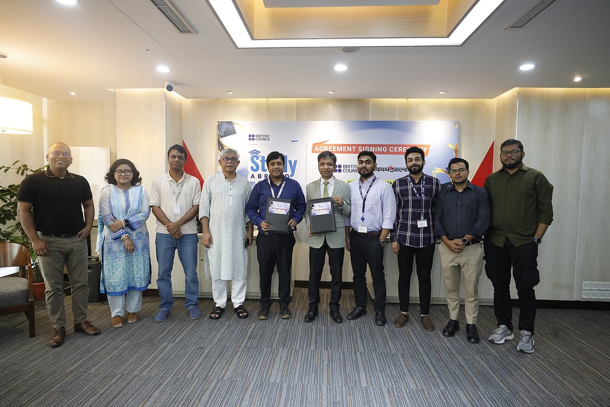 Study Abroad Fair: British Council, Prothom Alo sign MoU - Prothom Alo English