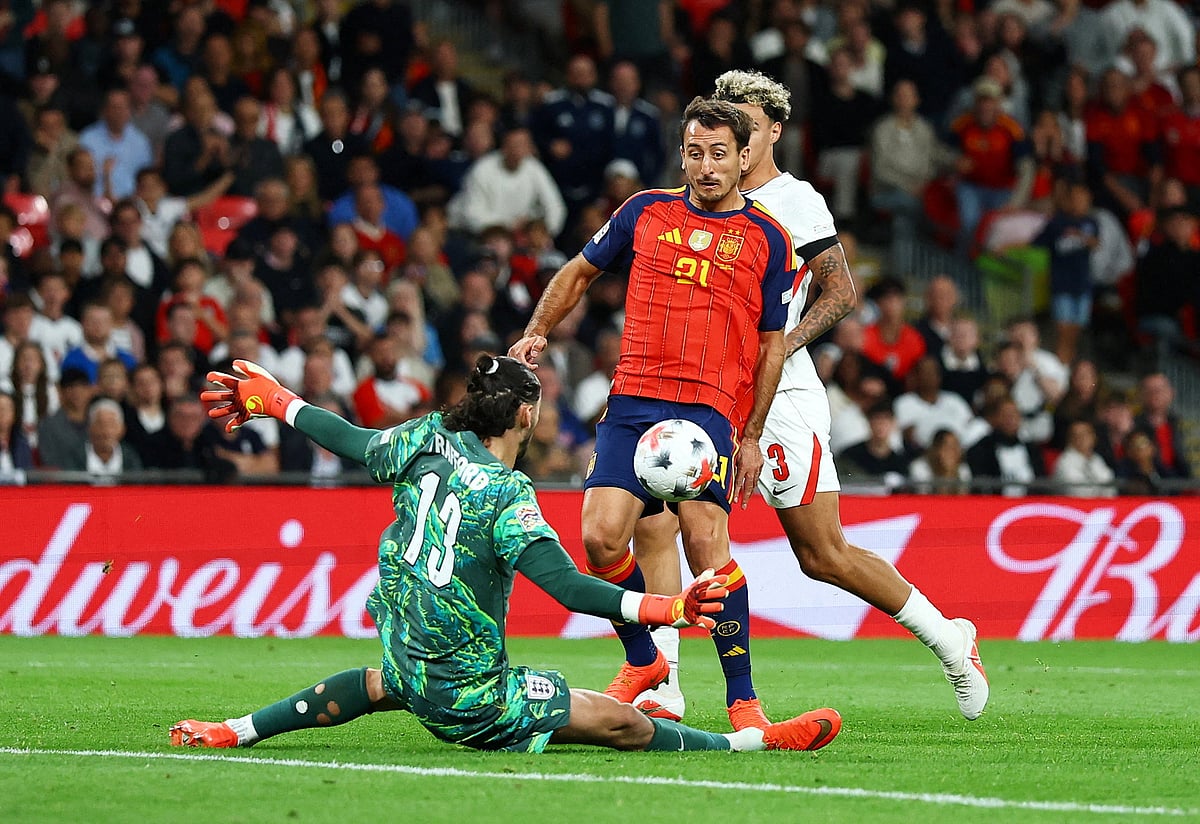 Spain beat England in Nations League to extend unbeaten run - Prothom Alo English