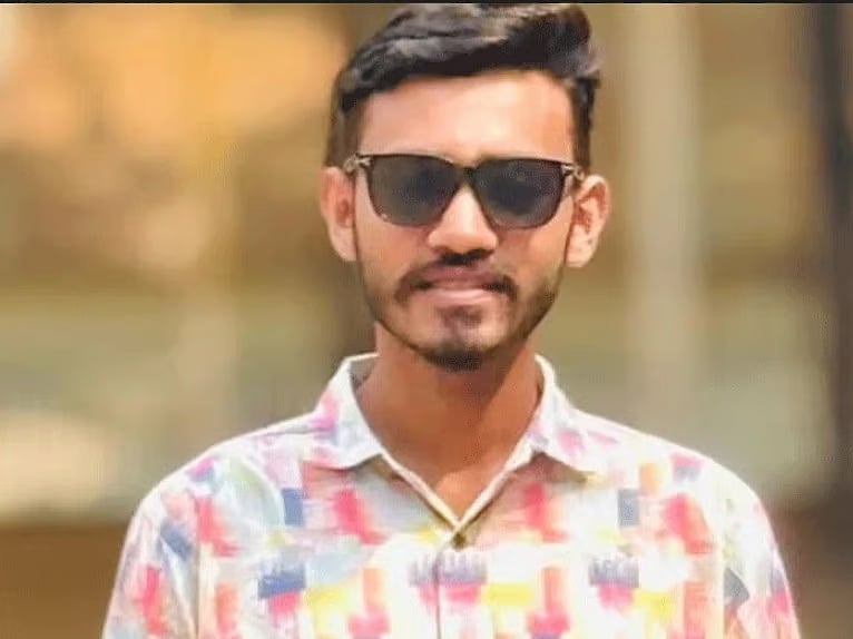 Gazipur Chhatra Dal leader expelled over forcibly taking college student away - Prothom Alo English