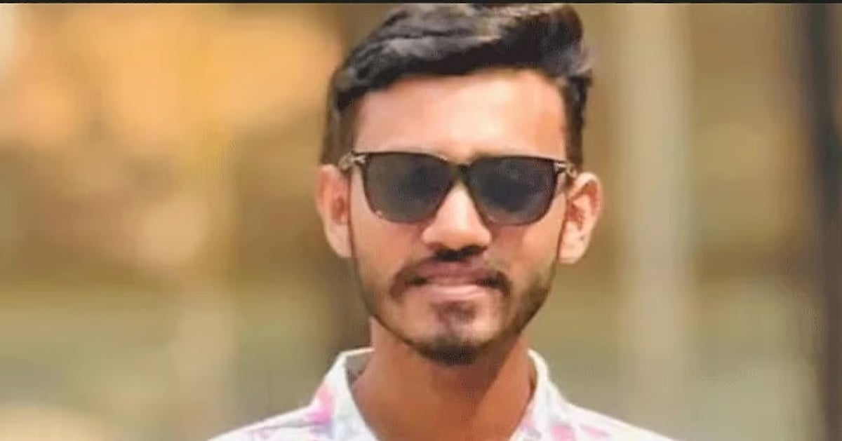 Gazipur Chhatra Dal leader expelled over forcibly taking college student away - Prothom Alo English