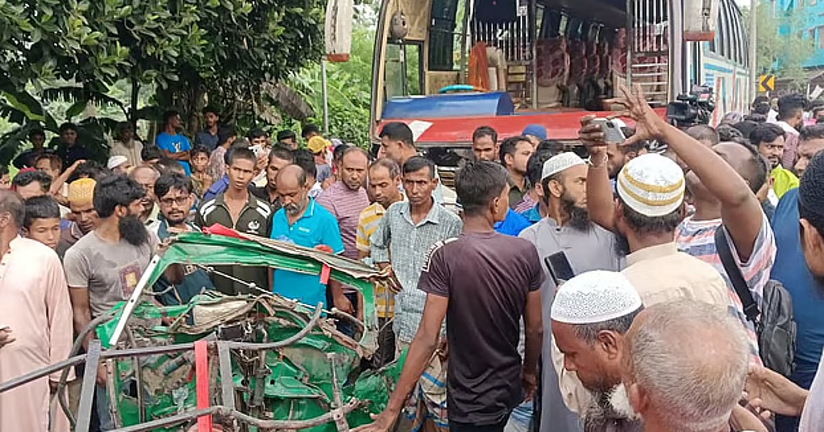 7 killed as bus crushes auto-rickshaw in Mymensingh - Prothom Alo English